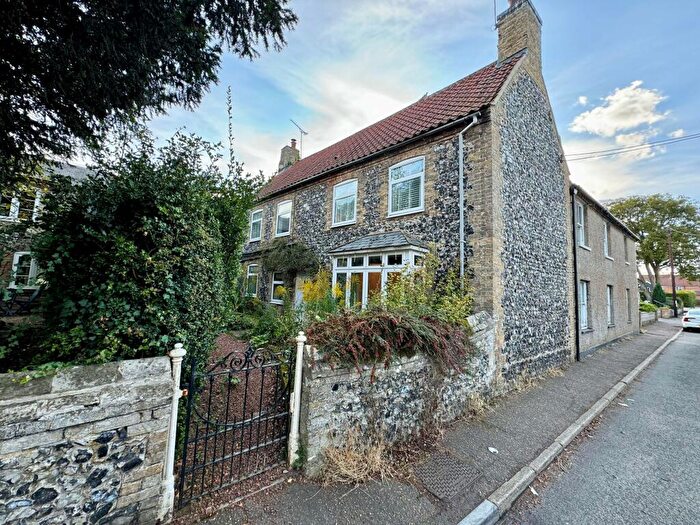 2 Bedroom House To Rent In St Leonards Street, Mundford, IP26