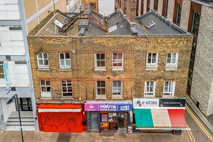 Terraced House For Sale In Scrutton Street, Shoreditch, EC2A
