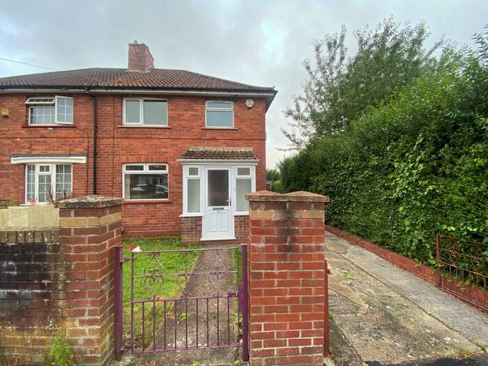 3 Bedroom House To Rent In Chadleigh Grove, Bristol, BS4