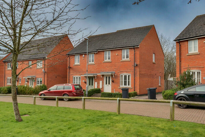 3 Bedroom Semi-Detached House To Rent In Discovery Close, Coalville, LE67