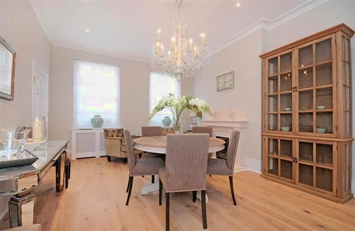 4 Bedroom Terraced House To Rent In Park Street, London, W1K