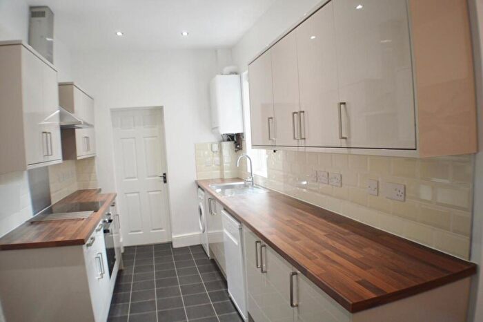 5 Bedroom Detached House To Rent In Cloister Street, Nottingham, NG7