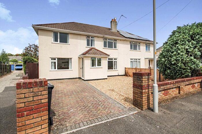 4 Bedroom Semi-Detached House To Rent In Hawkins Road, Poole, BH12