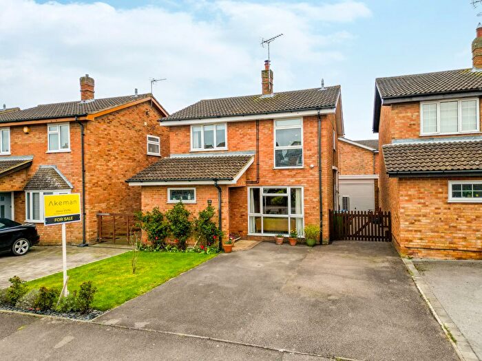 4 Bedroom Detached House For Sale In Rushendon Furlong, Pitstone, LU7