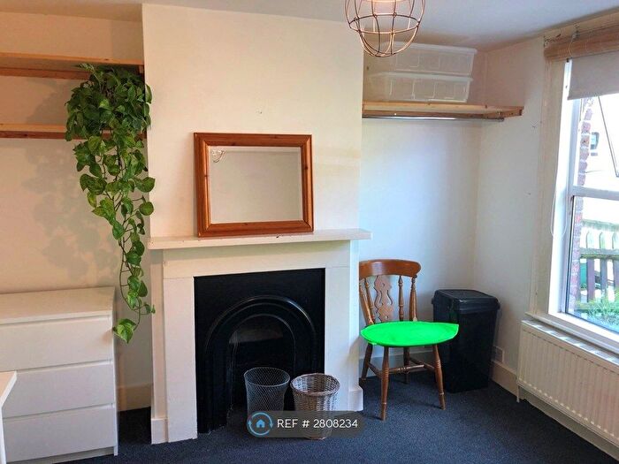 5 Bedroom Semi-Detached House To Rent In Acre Road, Kingston Upon Thames, KT2