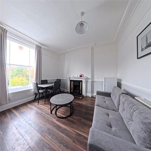 1 Bedroom Apartment To Rent In Priory Road, London, NW6