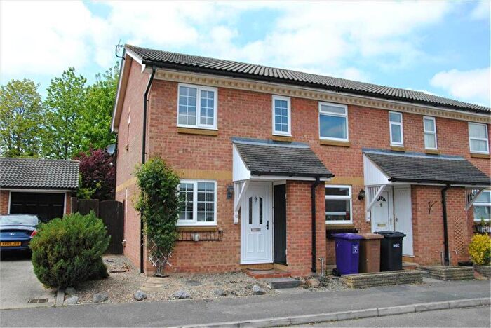2 Bedroom Semi-Detached House To Rent In Jeve Close, Baldock, SG7