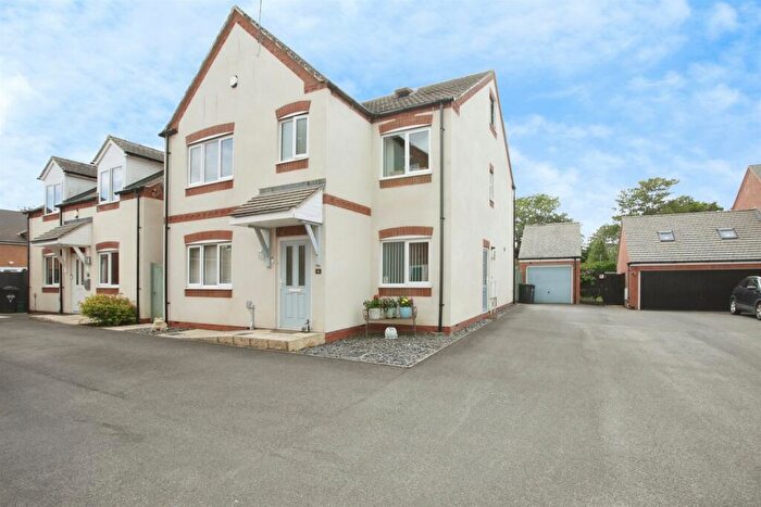 5 Bedroom Detached House For Sale In Windmill Close, Rugby, CV21