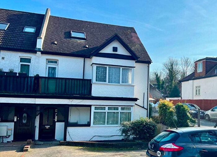 1 Bedroom Flat For Sale In Brighton Road, Purley, CR8