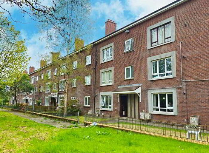 2 Bedroom Apartment / Flats For Sale In Rosebrook Grove, Carrickfergus, BT38