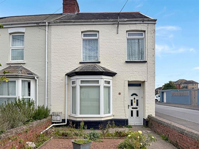 2 Bedroom End Of Terrace House For Sale In Fair View, Barnstaple, EX31
