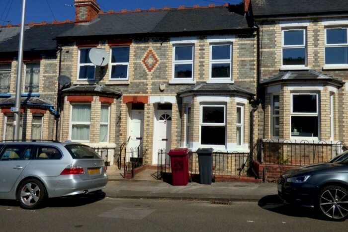 3 Bedroom Terraced House To Rent In Surrey Road, Reading, RG2