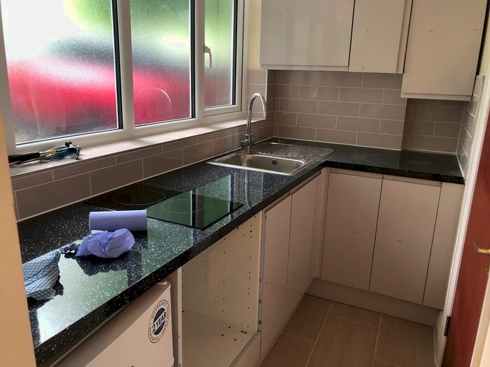 Studio To Rent In Angell Road, London, SW9