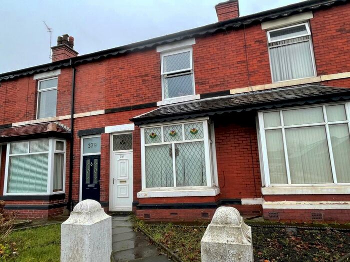 3 Bedroom House To Rent In Bolton Road, Bury, BL8