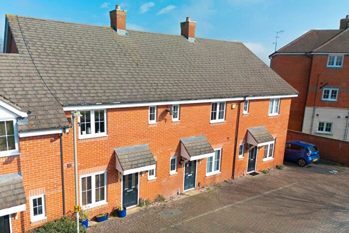3 Bedroom Terraced House To Rent In Caldecott Chase, Abingdon, OX14