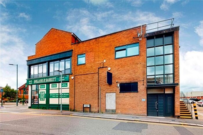 1 Bedroom Flat For Sale In Shenley Road, Borehamwood, WD6