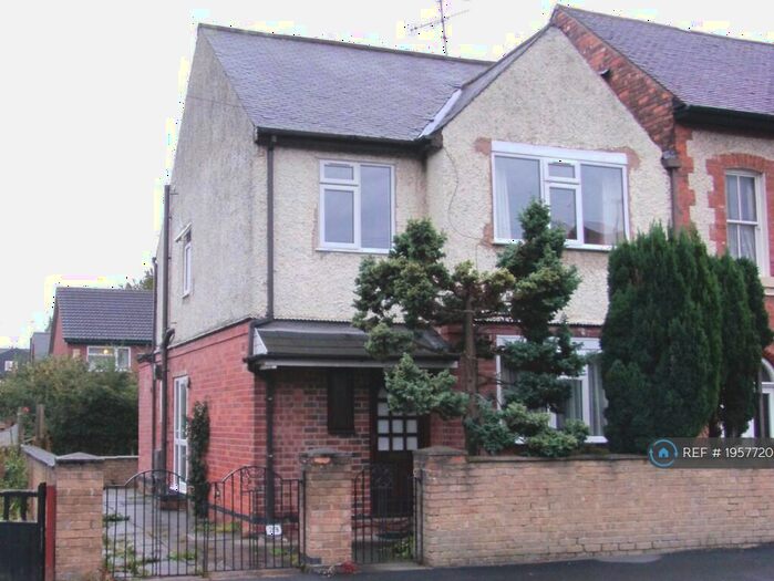 5 Bedroom Semi-Detached House To Rent In Highfield Rd, Dunkirk, Nottingham, Bed, NG7