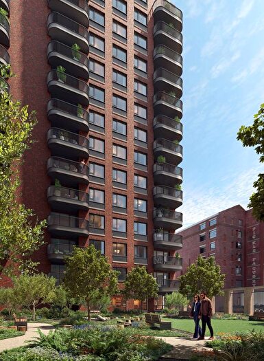 3 Bedroom Flat For Sale In London Square Bermondsey, Bermondsey, SE1