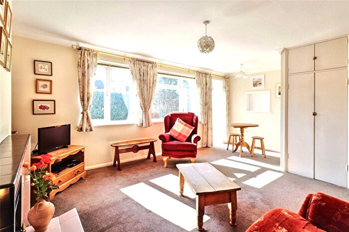 3 Bedroom Detached House For Sale In Ashenground Close, Haywards Heath, West Sussex, RH16
