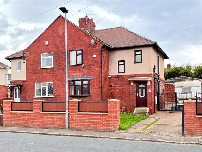 3 Bedroom Semi Detached House For Sale In Jardine Street, Wombwell, Barnsley, S73