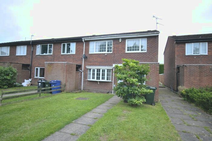 3 Bedroom Terraced House To Rent In Hallam Close, Bessacarr, Doncaster, DN4