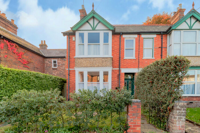 3 Bedroom Semi-Detached House To Rent In Marlow Road, High Wycombe, Buckinghamshire, HP14