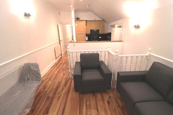 3 Bedroom Terraced House To Rent In Soberton Avenue, Heath, CF14