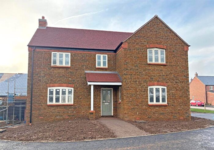 4 Bedroom Detached House For Sale In Thorntons Close, Little Houghton, Northampton, Northamptonshire, NN7