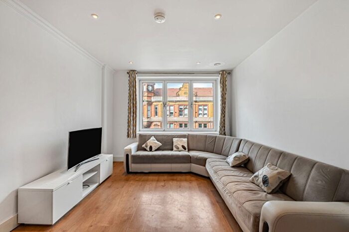 1 Bedroom Flat To Rent In Tottenham High Road, Tottenham, N17