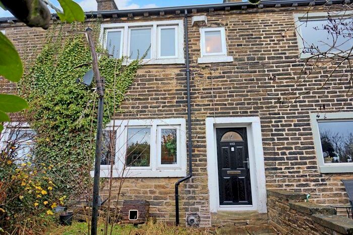 2 Bedroom Terraced House To Rent In Clough Lane, Halifax, HX2