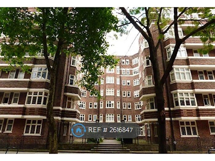 2 Bedroom Flat To Rent In Clare Court, London, WC1H