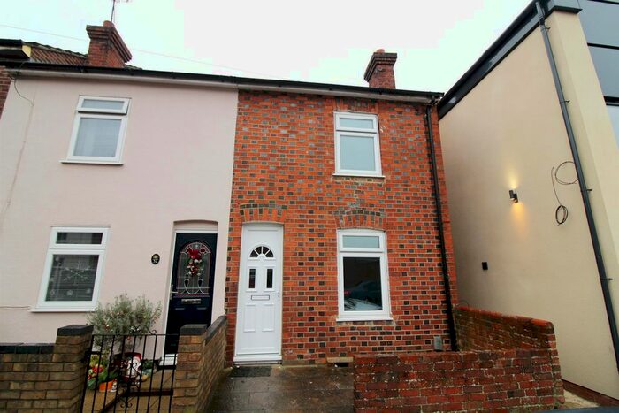 3 Bedroom End Of Terrace House To Rent In Oxford Street, Caversham, Reading, RG4