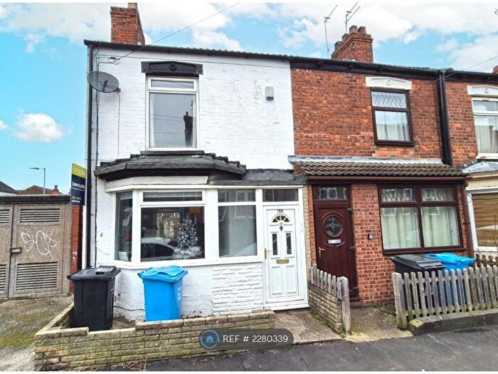 2 Bedroom Terraced House To Rent In Thoresby Street, Hull, HU5