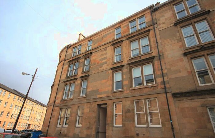 2 Bedroom Flat To Rent In Berkeley Street - Viewings Now Full, G3