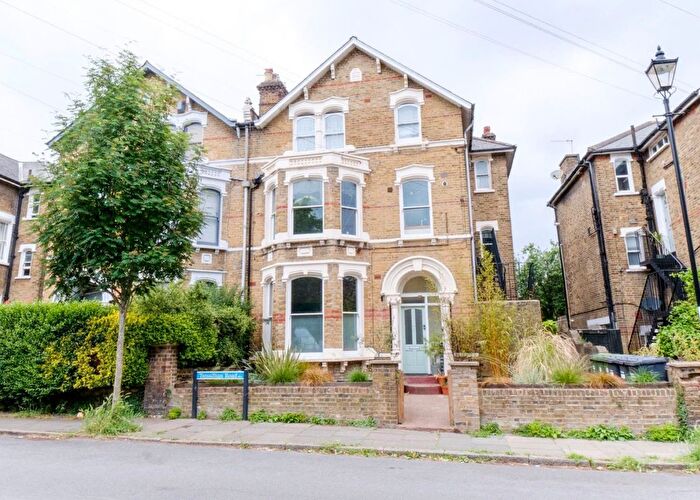 2 Bedroom Flat For Sale In Tressillian Road, Brockley, London, SE4