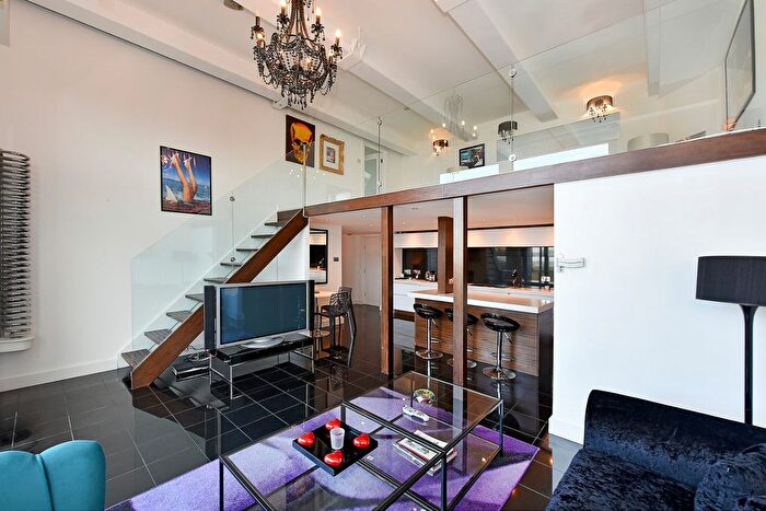 3 Bedroom Flat To Rent In The Piper Building, Peterborough Road, Fulham, London, SW6