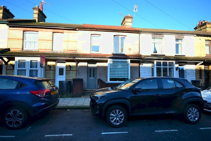 3 Bedroom Terraced House To Rent In Oxford Street, Watford, WD18