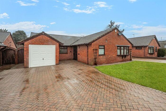 3 Bedroom Detached Bungalow For Sale In Drome Path, Winnersh, Berkshire, RG41
