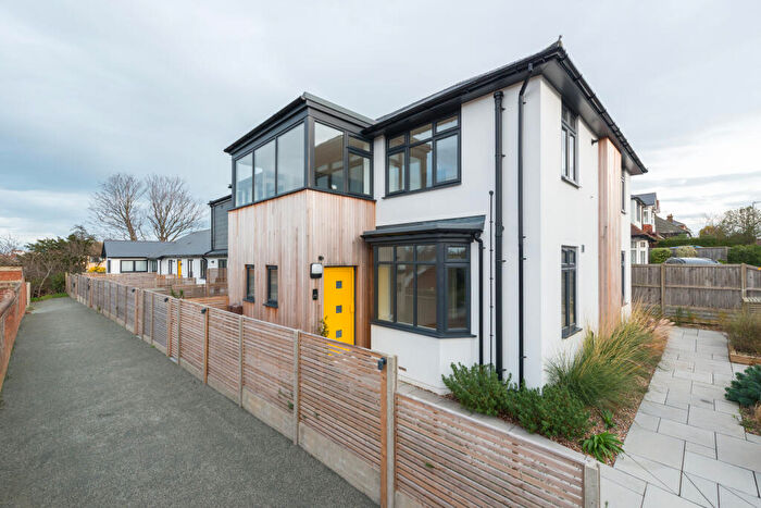 1 Bedroom Flat For Sale In Gloucester Road, Whitstable, CT5