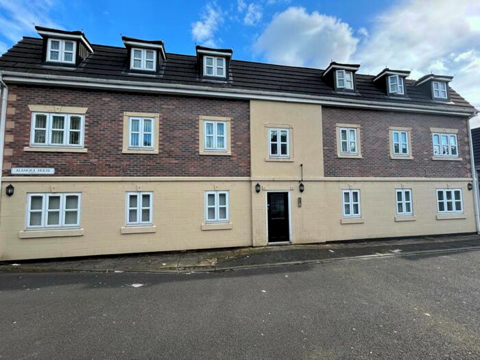 2 Bedroom Apartment To Rent In Quarry Way, Huyton, L36