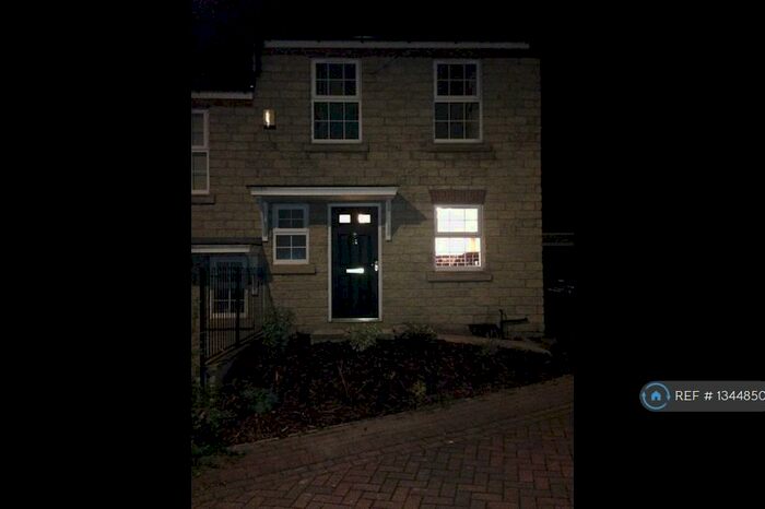 2 Bedroom Semi-Detached House To Rent In Maple Close, Barnsley, S70