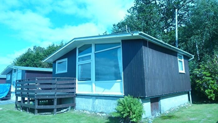 2 Bedroom Chalet For Sale In Eas Mhor Lodges Strachur, Strathlachlan, PA27