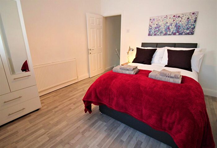 3 Bedroom House To Rent In Ottley Street, L6