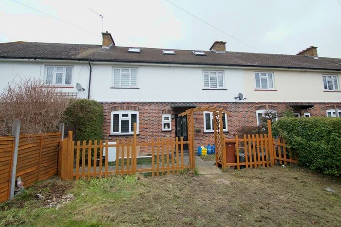 5 Bedroom Semi-Detached House To Rent In Ellison Road, SIdcup, DA15