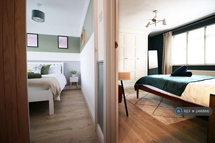 3 Bedroom Semi-Detached House To Rent In Bath, Bath, BA1