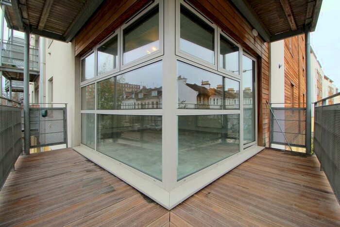 2 Bedroom Flat To Rent In Wellend Villas, Brighton, BN1