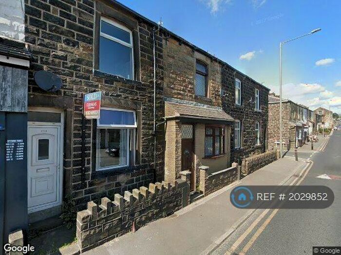 2 Bedroom Terraced House To Rent In Burnley Road, Briercliffe, Burnley, BB10