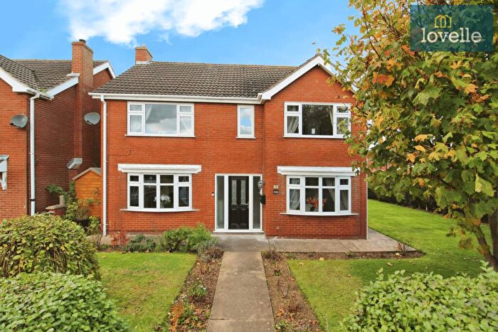 4 Bedroom Detached House For Sale In St Nicholas Drive, Wybers, Grimsby, DN37