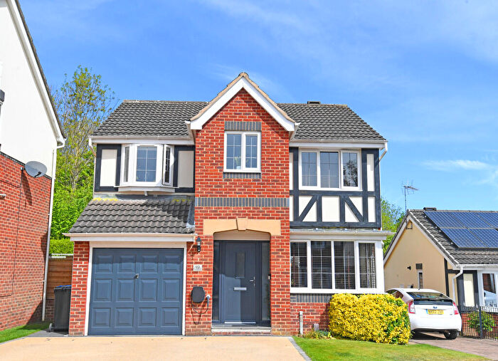 4 Bedroom Detached House For Sale In Harebell Close, Harrogate, HG3
