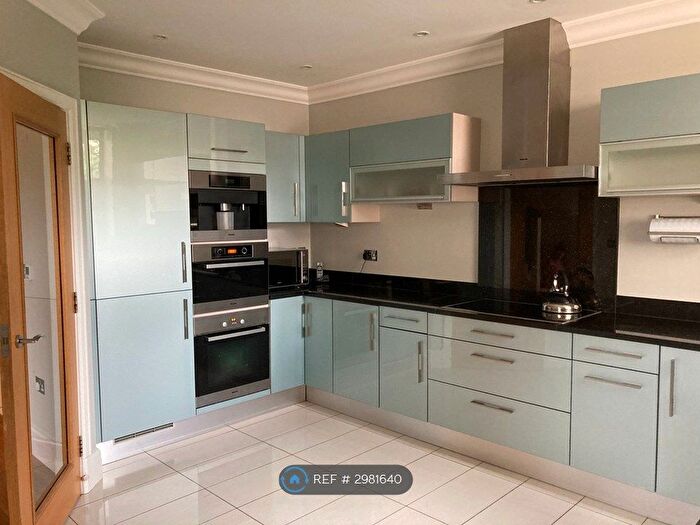 3 Bedroom End Terrace House To Rent In St John's Road, Bath, BA2